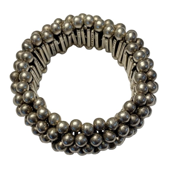 Vintage Signed Metal Pointu’s of Paris Silver Metal Stretch Bracelet - Picture 2 of 6